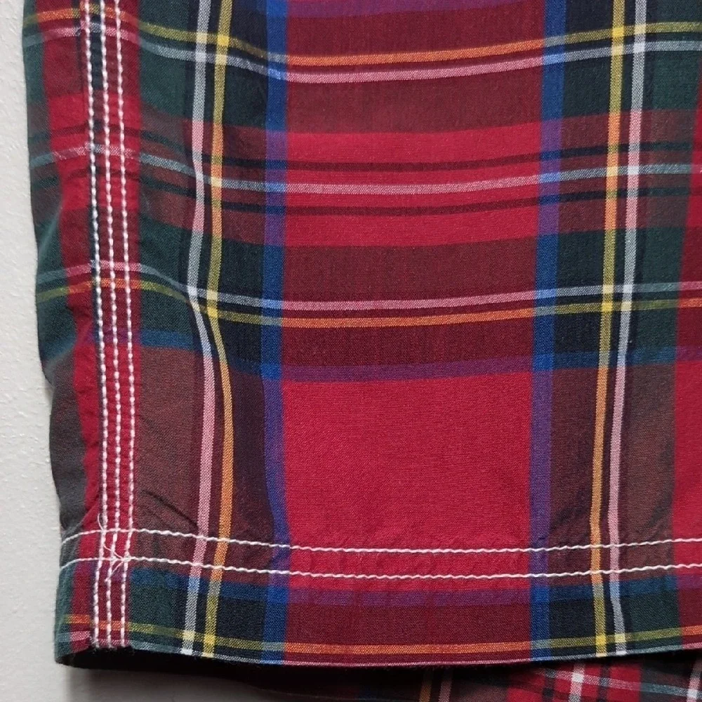 J. Crew Red Tartan Plaid Men's Swim Trunks‎ Board Shorts Size 33 Preppy Classic